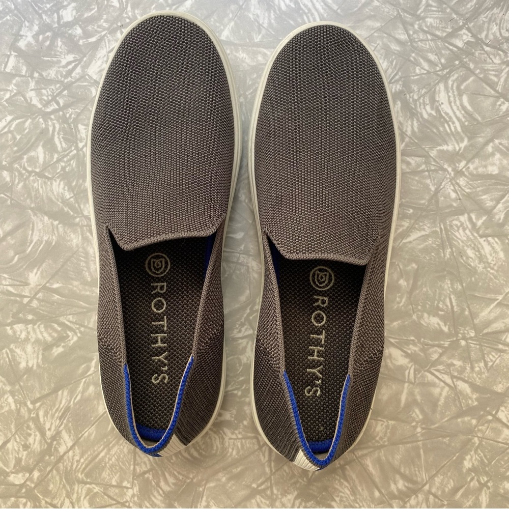 Rothy’s Womens slip on sneakers. Charcoal size 7
